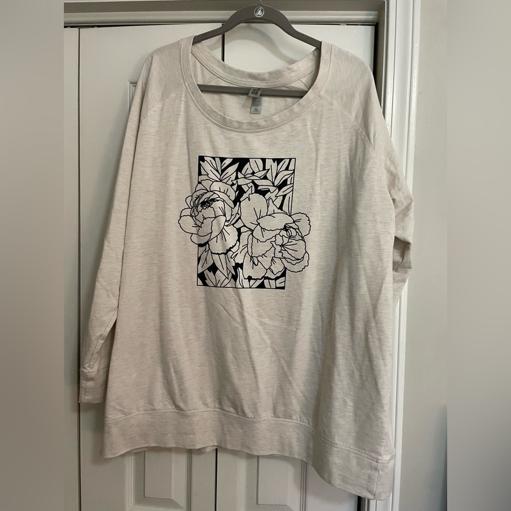 Instant Message Cream Sweatshirt